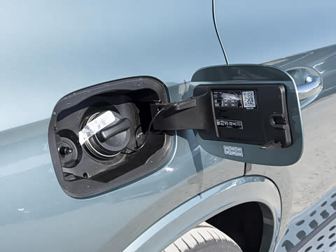 2026�� GLC 300 L 4MATIC ������ 5��