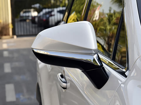 2026�� 350h ����������