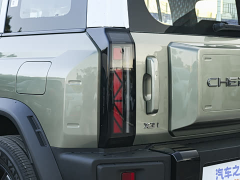 2025�� 215Զ�а�