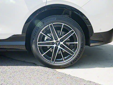 2025�� ����Ǭ����