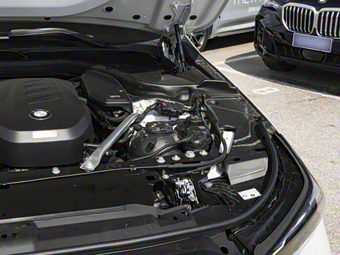 2026�� 530Li ������ M�˶���װ