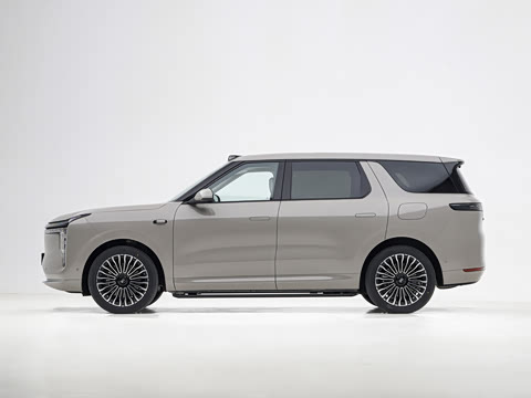 2026�� 66 Ultra ����������