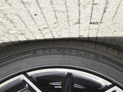 2026�� ������������� 730������