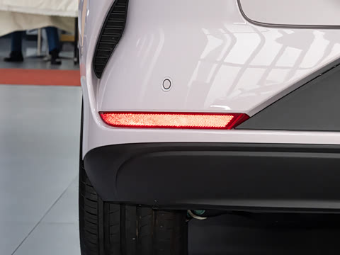 2025�� EV 470KM������