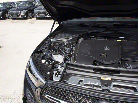 2026�� GLC 300 4MATIC ����SUV