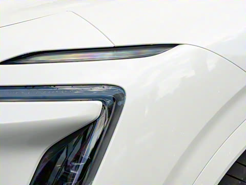 2026�� Ultra ���������