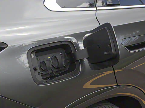 2025�� 185KM�����