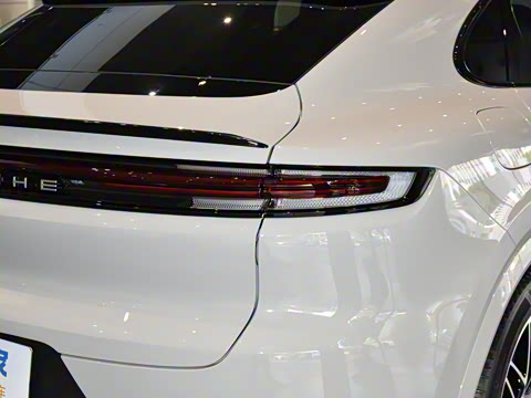 2026�� Cayenne Coup�� 3.0T