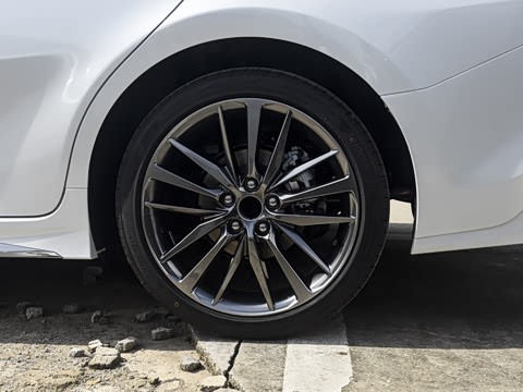 2026�� ˫�� 2.0HXS �˶�Plus��