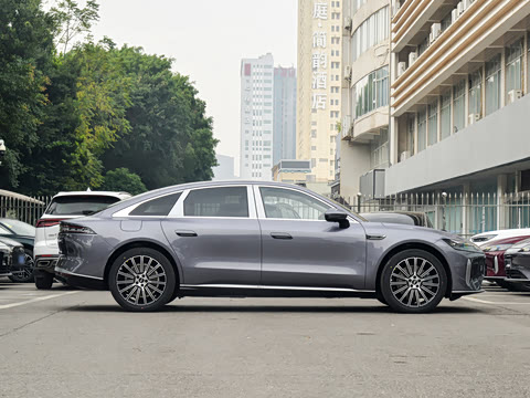 2025�� 260���������