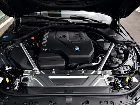 2026�� 430i M�˶���ҹ��װ