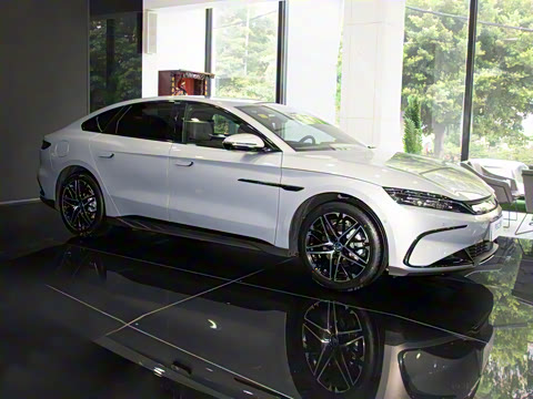 2025�� EV �Ǽݰ� 635KM�콢��