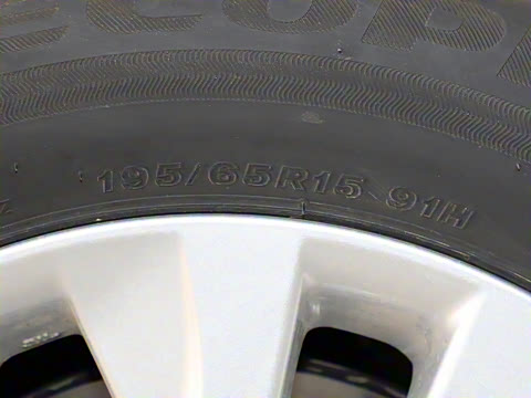 2025�� 1.8L ���ܵ��˫�� �ȷ��