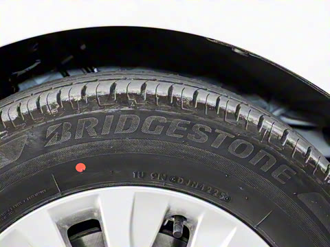 2025�� 1.8L ���ܵ��˫�� �ȷ��