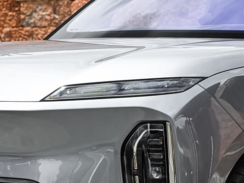 2026�� 102kWh �����е�������