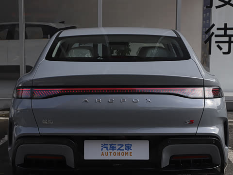 2026�� 535 MAX�����