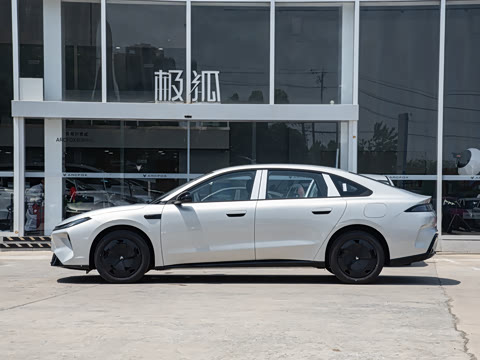 2026�� 460PLUS