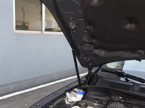 2025�� 2.0T ����������