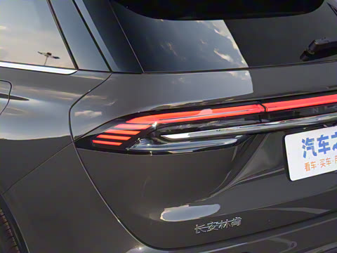 2025�� 2.0T ����������