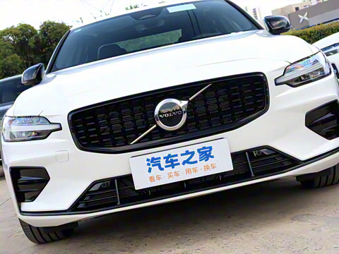 2026�� B4 ��Զ�˶���