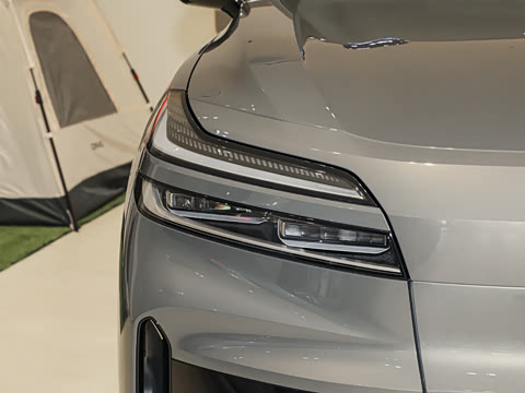 2025�� Pro ������