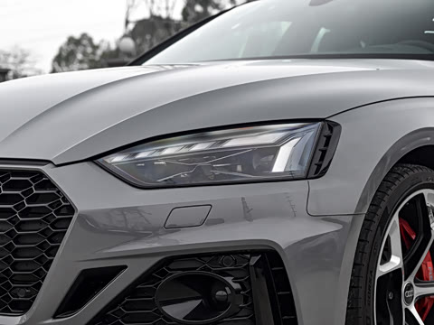 2025�� RS 5 2.9T Sportback ȼ���