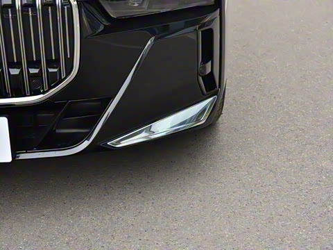 2026�� 740Li ������ M�˶���װ