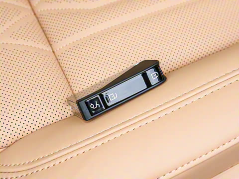 2026�� 2.0T ����̽����Max