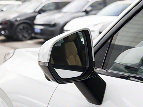 2026�� 2.0T ����̽����Max