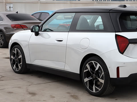 2026�� 463km COOPER SE ������