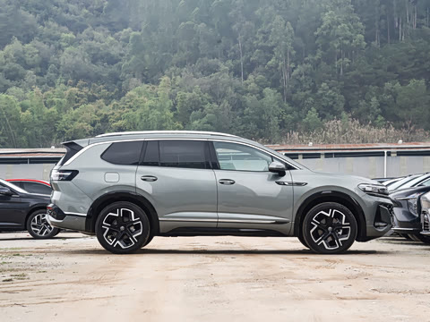 2026�� 450TSI �����콢 6��