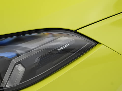 2026�� M235L
