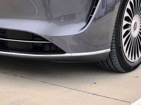 2025�� ���� Ultra��������