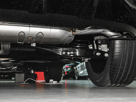 2026�� quattro 45�����ذ� 40TFSI ʱ�ж�����