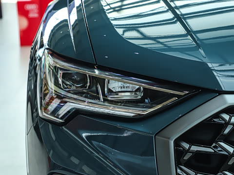 2026�� quattro 45�����ذ� 40TFSI ʱ�ж�����