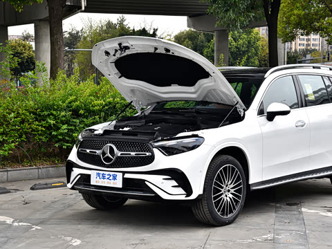 2026�� GLC 300 L 4MATIC ������