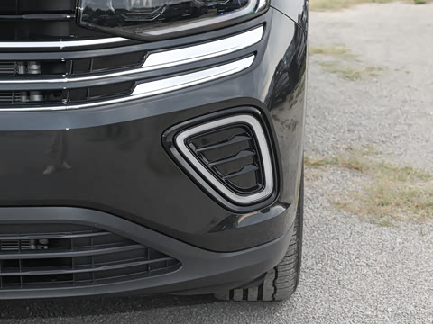 2025��  330TSI ����Ѳ�� ������