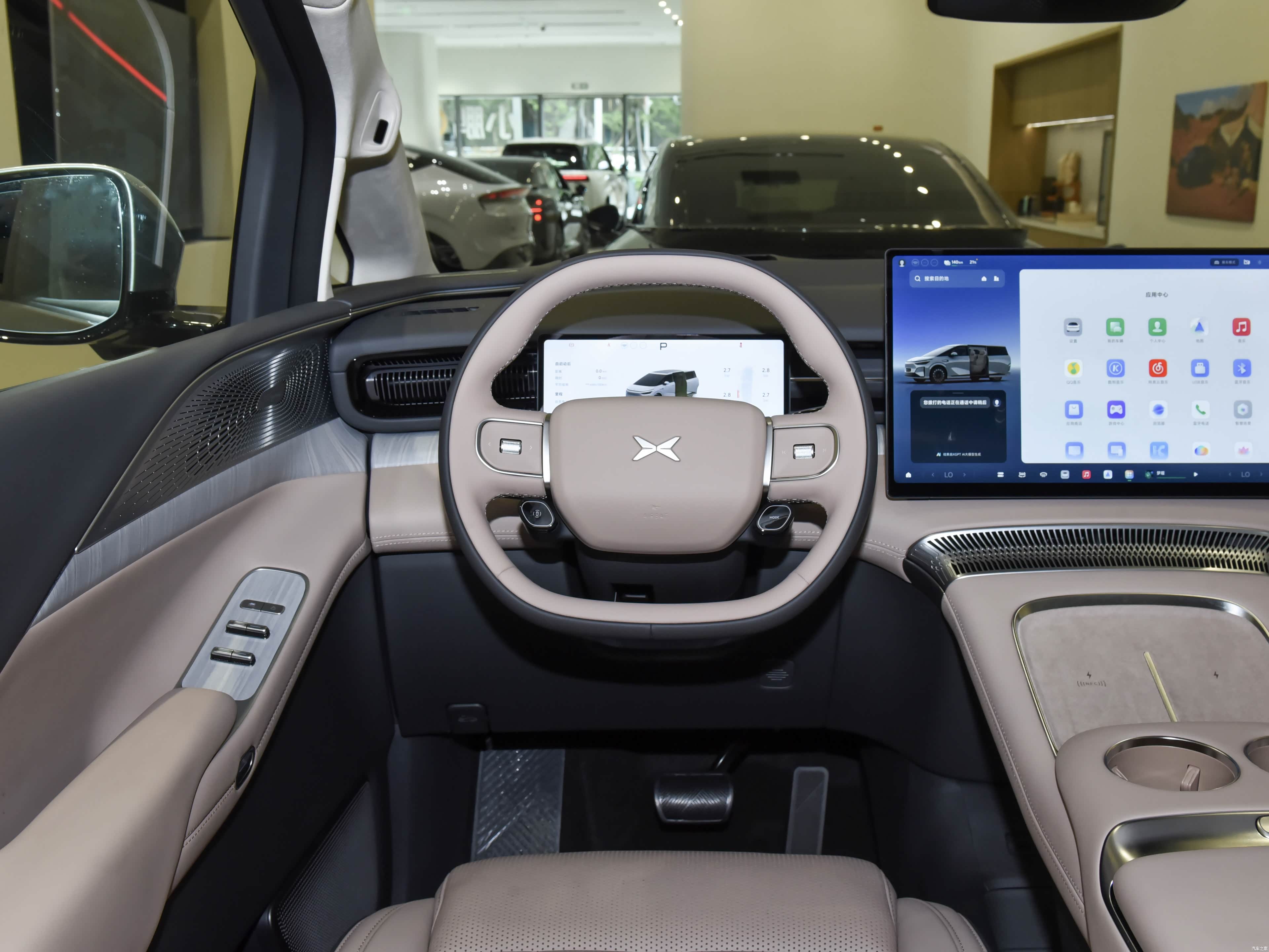 XPeng X9, миниатюра 7