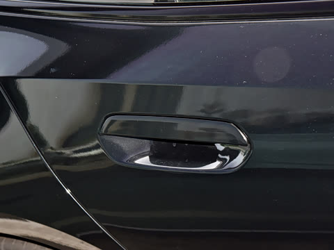 2026�� 525i M�˶���װ
