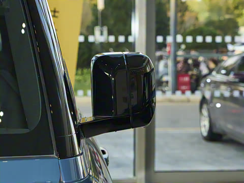 2025�� 90 2.0T P300 S