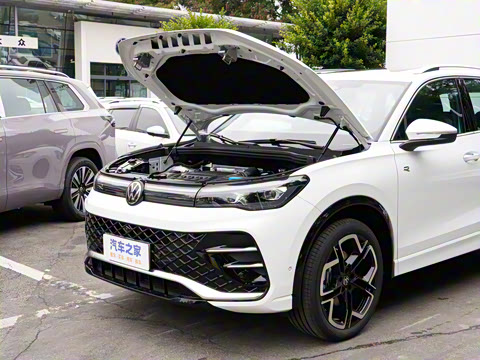 2026�� PRO 380TSI ���� R-Line �����