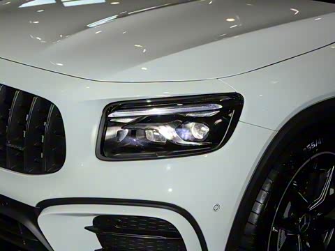 2026�� AMG GLB 35 4MATIC