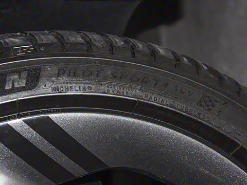 2025�� 2.5T �����콢��