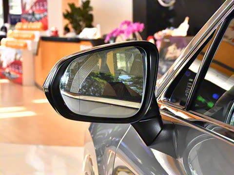 2026�� 350h ����������