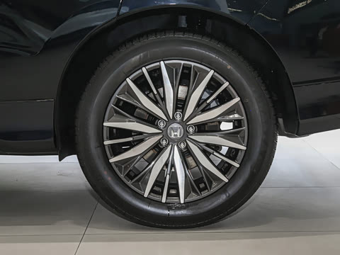 2026�� 240TURBO ����������