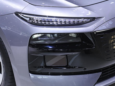 2026�� quattro Ǭ���Ǽݰ�