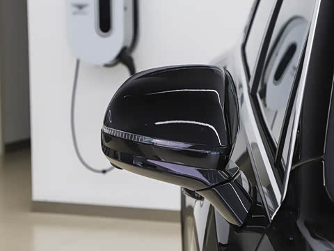 2026�� 4.0T V8 ������վ���