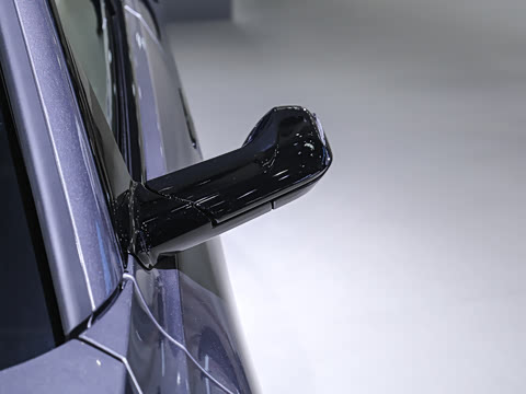 2026�� quattro Ǭ���Ǽݰ�