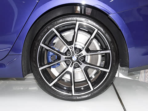 2022�� 840i ���Ž��ܳ� M�˶���װ