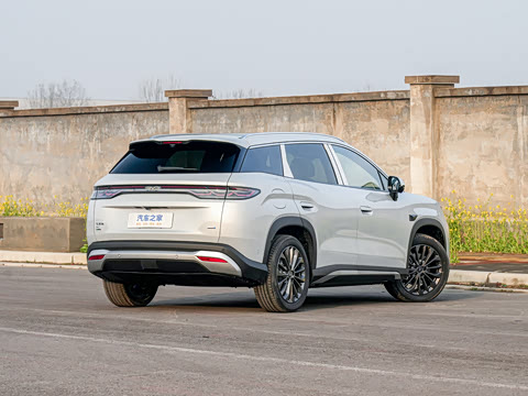 2026�� 710KM ��Խ��